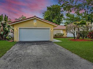 11612 NW 26th Ct, Pompano Beach, FL 33065