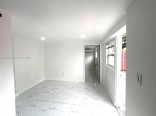 5800 Hope St, Hollywood, FL 33021