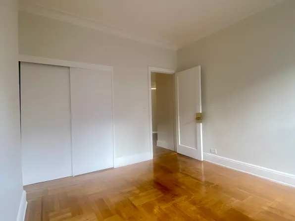 519 East 88th Street image 6 of 17