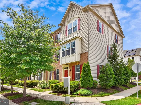 7589 Hearthside Way, Elkridge, MD 21075