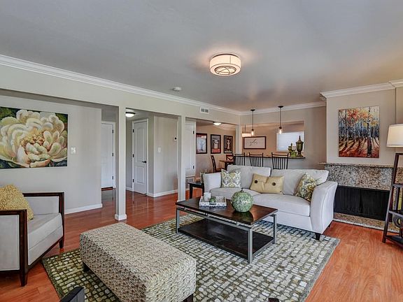 4th image of 3736 Ross Ave