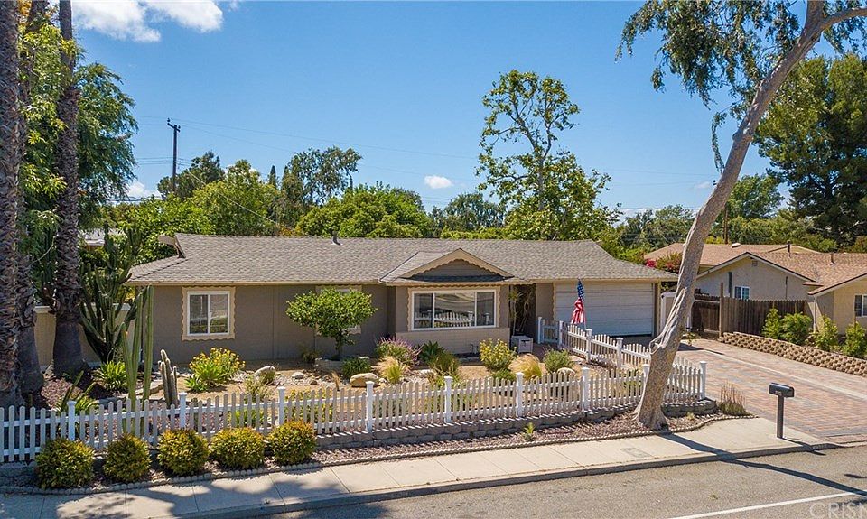 1st image of 2525 Avenue De Las Plantas