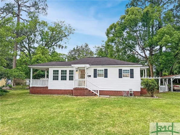 2307 Brevard Circle, Savannah, GA 31404