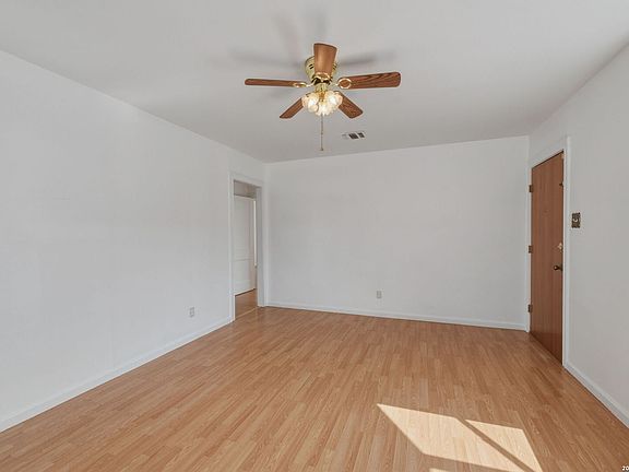 5th image of 1459 winnipeg