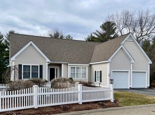 15 Stone Ridge Rd UNIT 15, Westford, MA 01886