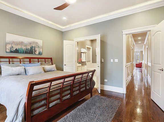 5th image of 4355 S Lake Park Ave APT 1S