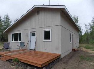 2250 Independence Cir W, North Pole, AK 99705
