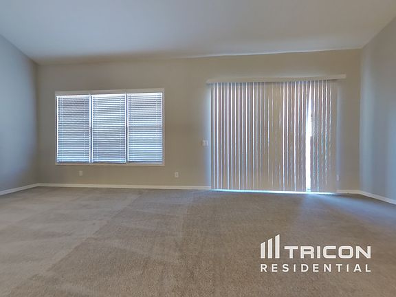 3rd image of 29946 W Avalon Dr