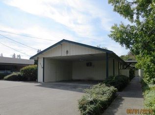 1319 SW G St, Grants Pass, OR 97526