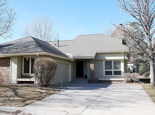 39 Pinyon Pine Rd, Littleton, CO 80127