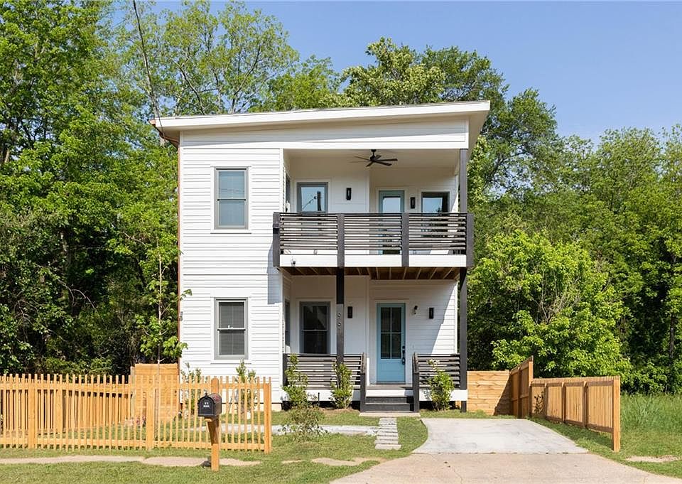 1st image of 961 Ashby Cir NW