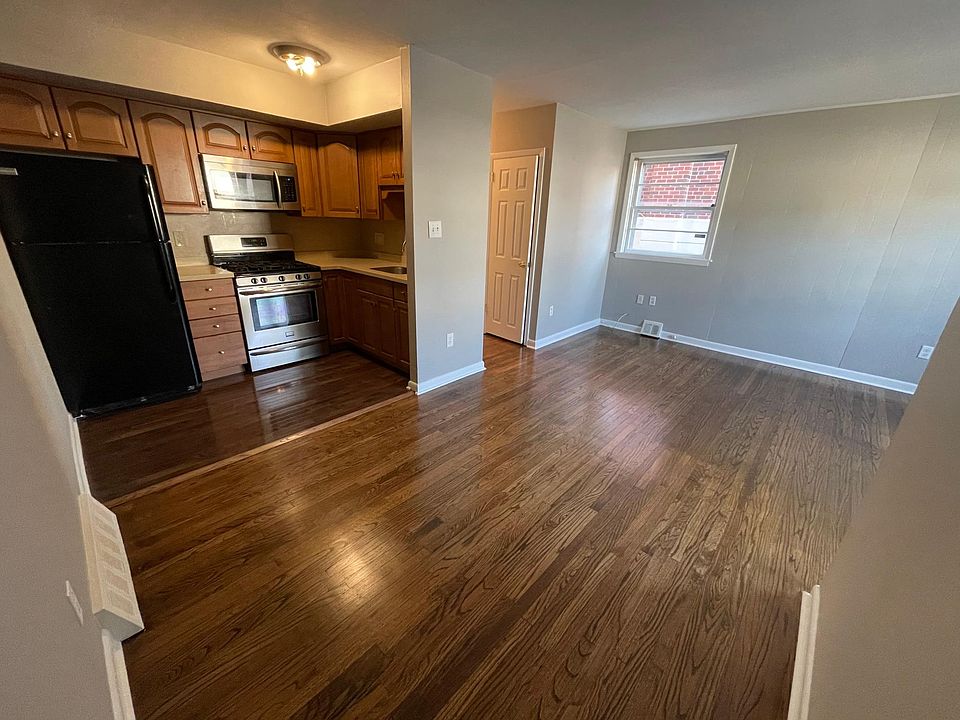 1st image of 588 Livezey St #1