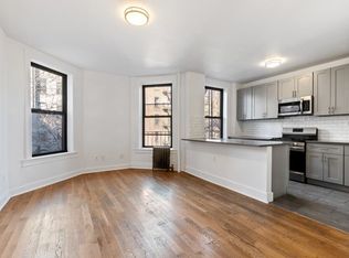 307 E 162nd St FLOOR 2, Bronx, NY 10451