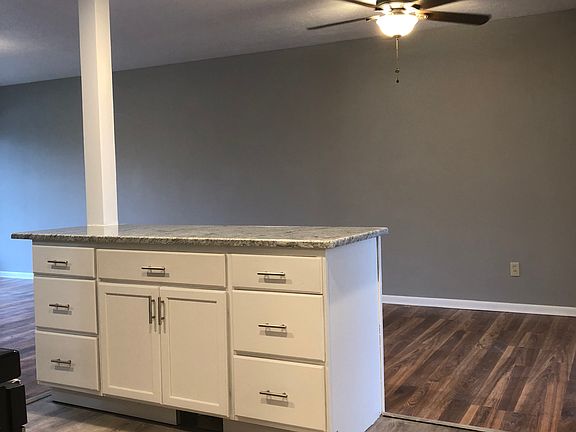3rd image of 14254 Gallatin Blvd