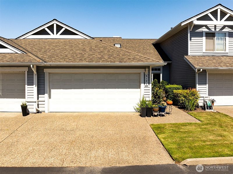 4th image of 5124 234 Street #41-3