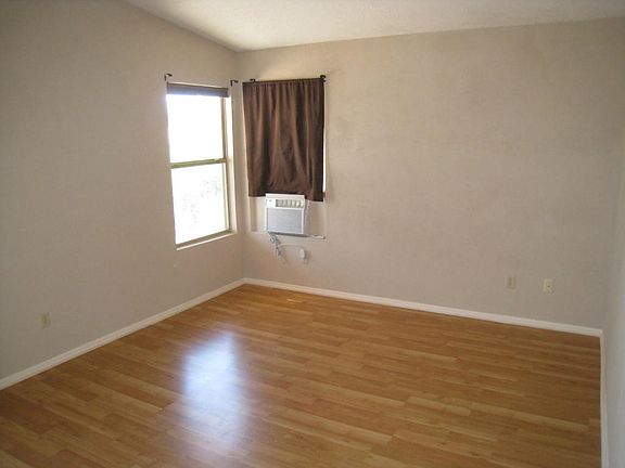 1756 Jeffrey Road NE