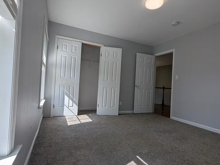 1130 Twin Hill Ln — Photo 24