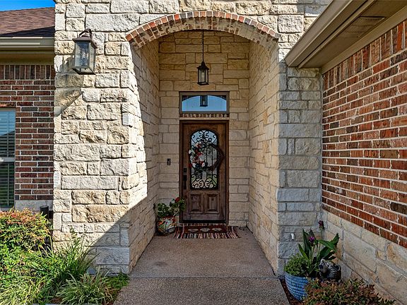 4th image of 5428 Zavalla Dr