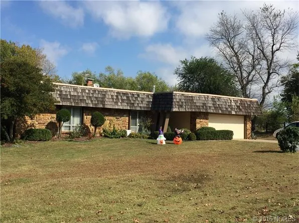 7757 E 106th St S, Tulsa, OK 74133