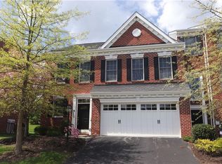 512 Carvine Ct, Wexford, PA
