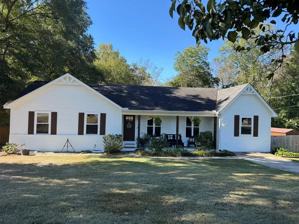 308 Gregory Dr, Eufaula, AL 36027