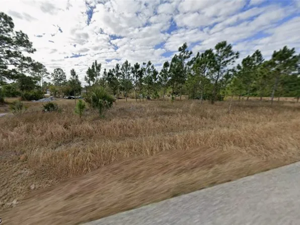 1226 Chrysler St, Lehigh Acres, FL 33974