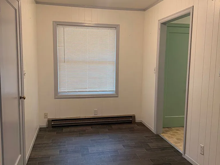 12506 SE Lincoln Ct — Photo 3