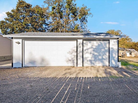 4th image of 350 W Gregory Rd