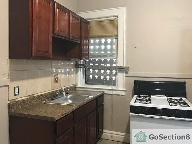 1st image of 22 Salem St #1