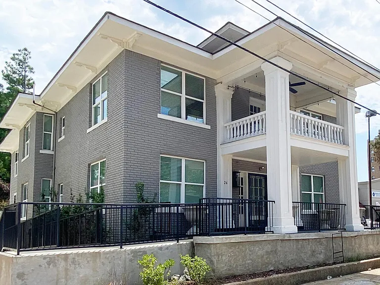 26 N McLean Blvd #101 — Photo 25