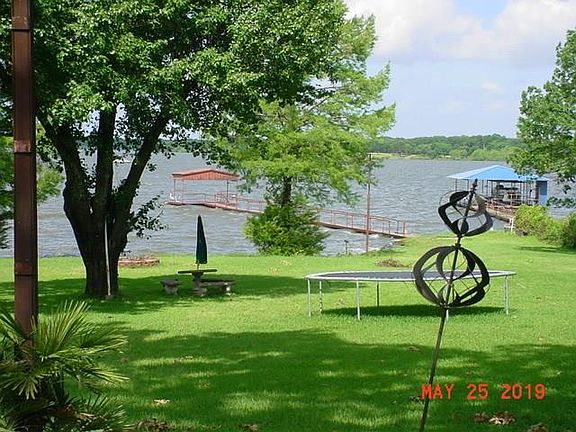 2nd image of 1533 Tawakoni Dr