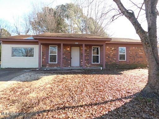 1st image of 5844 Chickasaw Dr