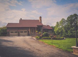 6290 Riverview Rd, Peninsula, OH 44264