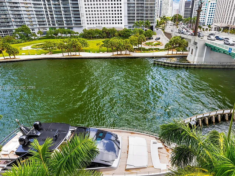 200 Biscayne Boulevard Way #504 — Photo 30
