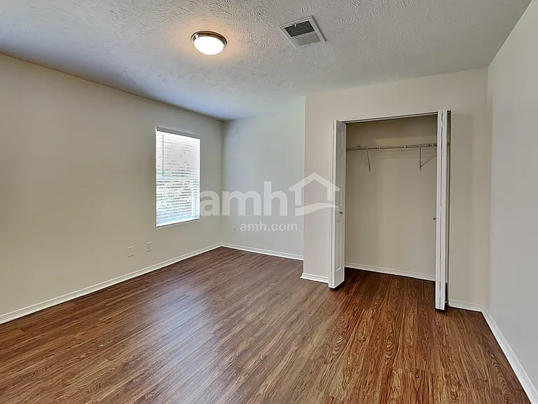 5209 Sunsail Dr — Photo 18