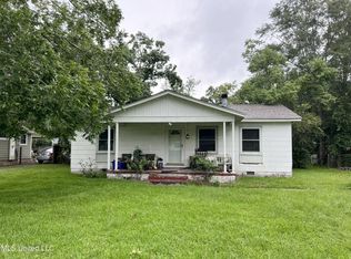 302 42nd St, Gulfport, MS 39507