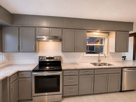 4th image of 5314 Stillbrooke Dr