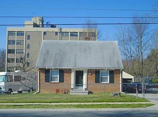 1107 Lewis Ave, Rockville, MD 20851