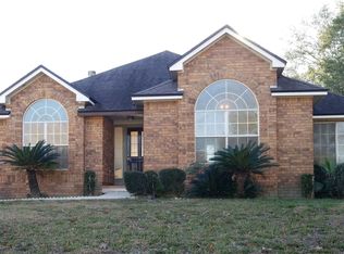 2474 Stonebridge Dr, Orange Park, FL 32065