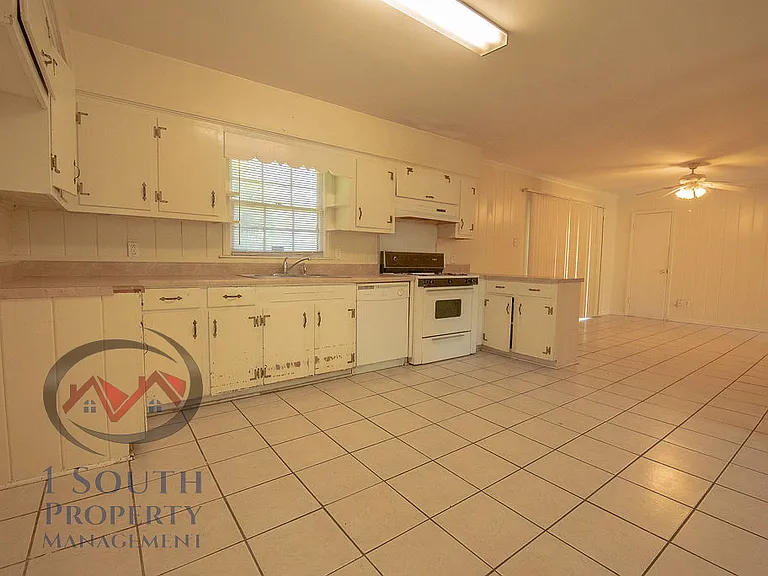 5520 Vienna Ave — Photo 7