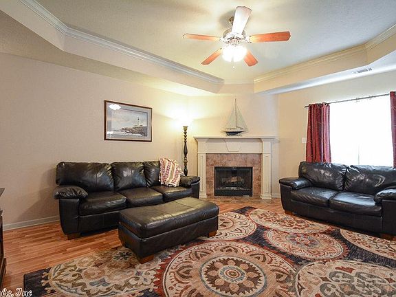 3rd image of 89 Cinnamon Dr