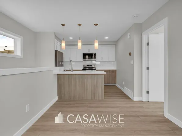 1059G Berg Pl, Leduc, AB