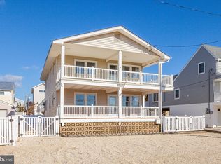 327 N 1st St, Surf City, NJ 08008