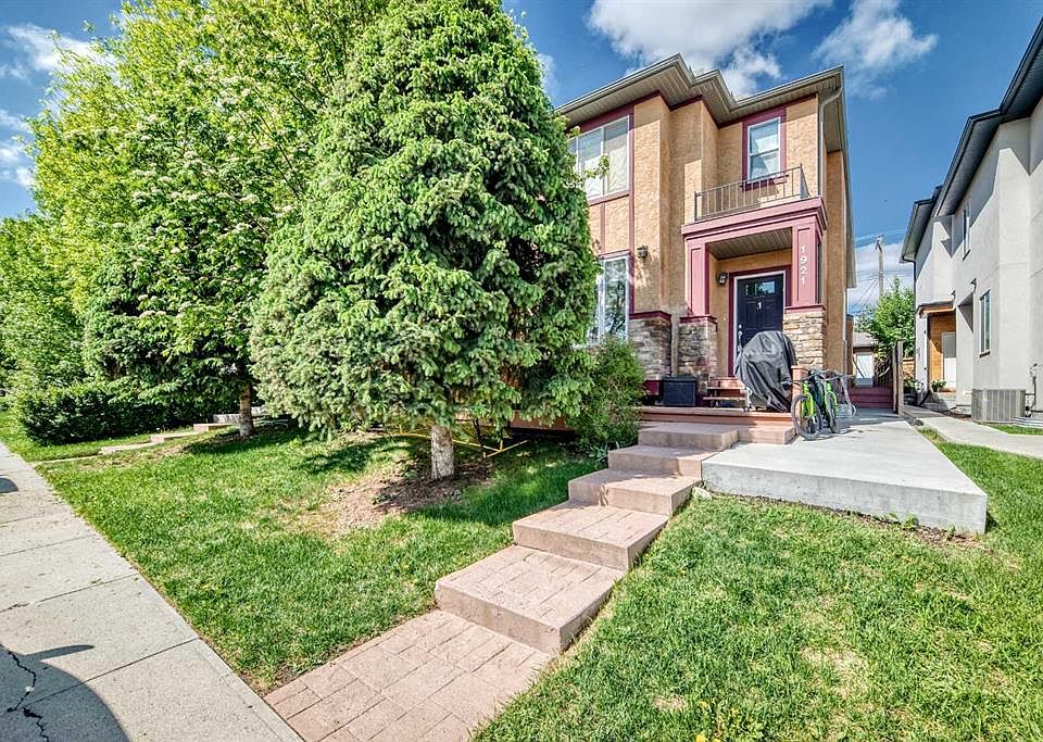 1st image of 1921 W 30th St SW #2
