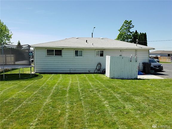 4th image of 4280 Joann Dr NE