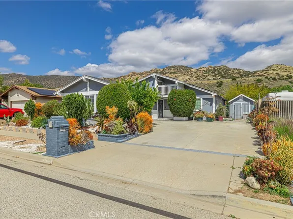 2078 N Swindon Ave, Simi Valley, CA 93063