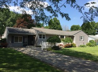 754 N Elm St, Nappanee, IN 46550