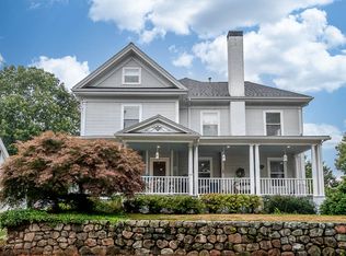 (Undisclosed Address), Foxboro, MA 02035