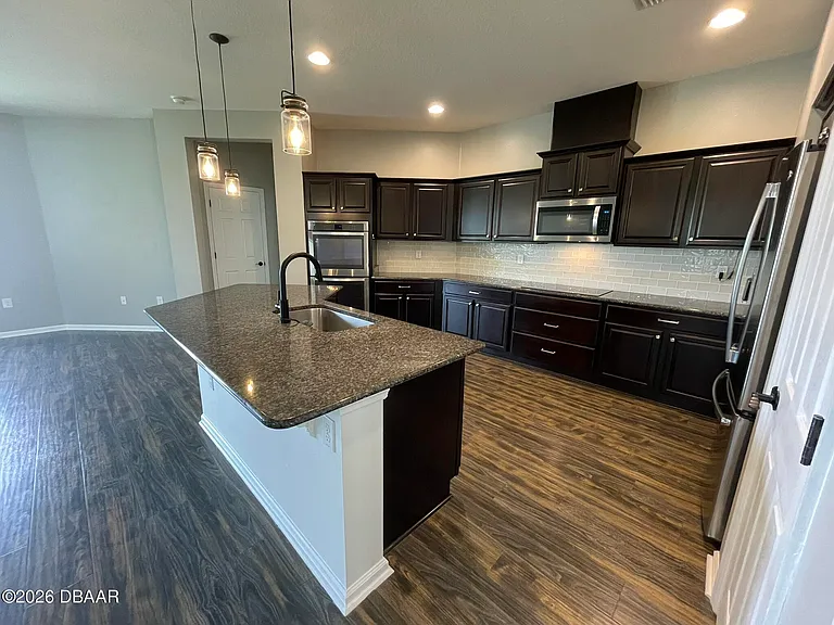 465 Tuscany Chase Dr — Photo 11