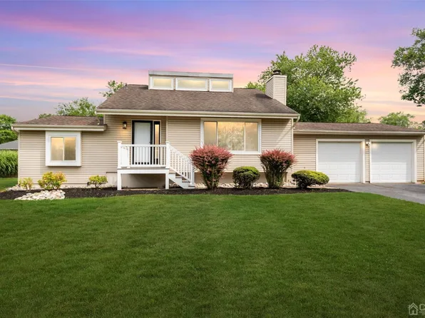 22 Jersey Ave, Piscataway, NJ 08854